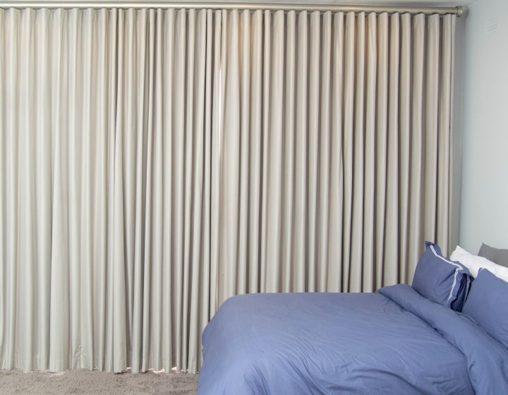 curtains-g